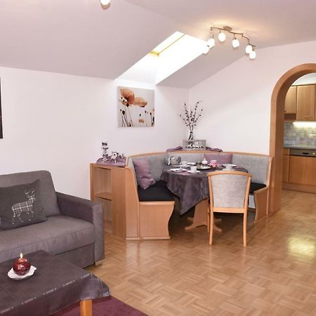 Haus Sonnenschein Mariapfarr Apartment Bagian luar foto